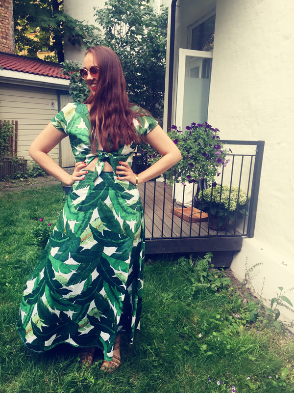 Illustrative example of banana dress