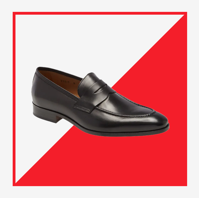 Illustrative example of dress shoes for plantar fasciitis for men
