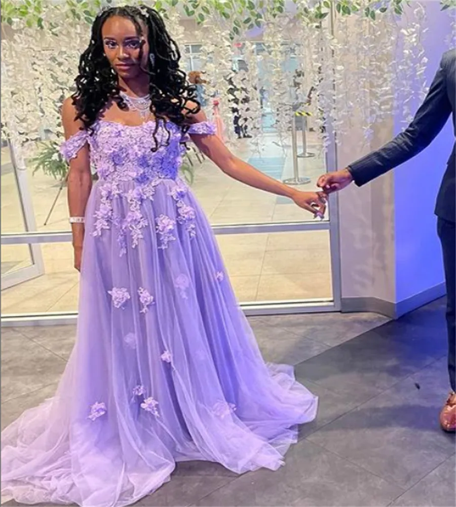 Illustrative example of lilac prom dress