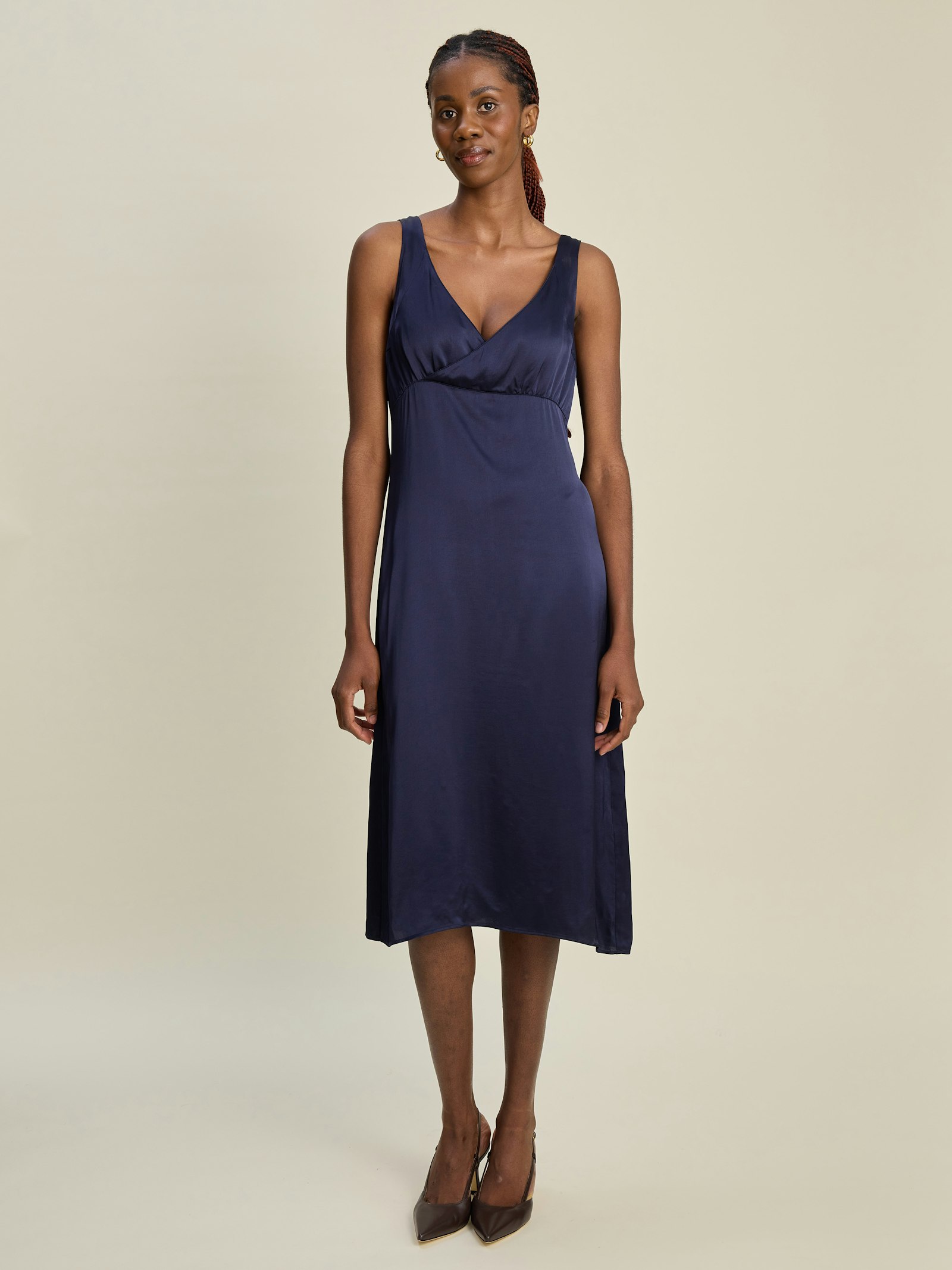 Illustrative example of midnight blue dress