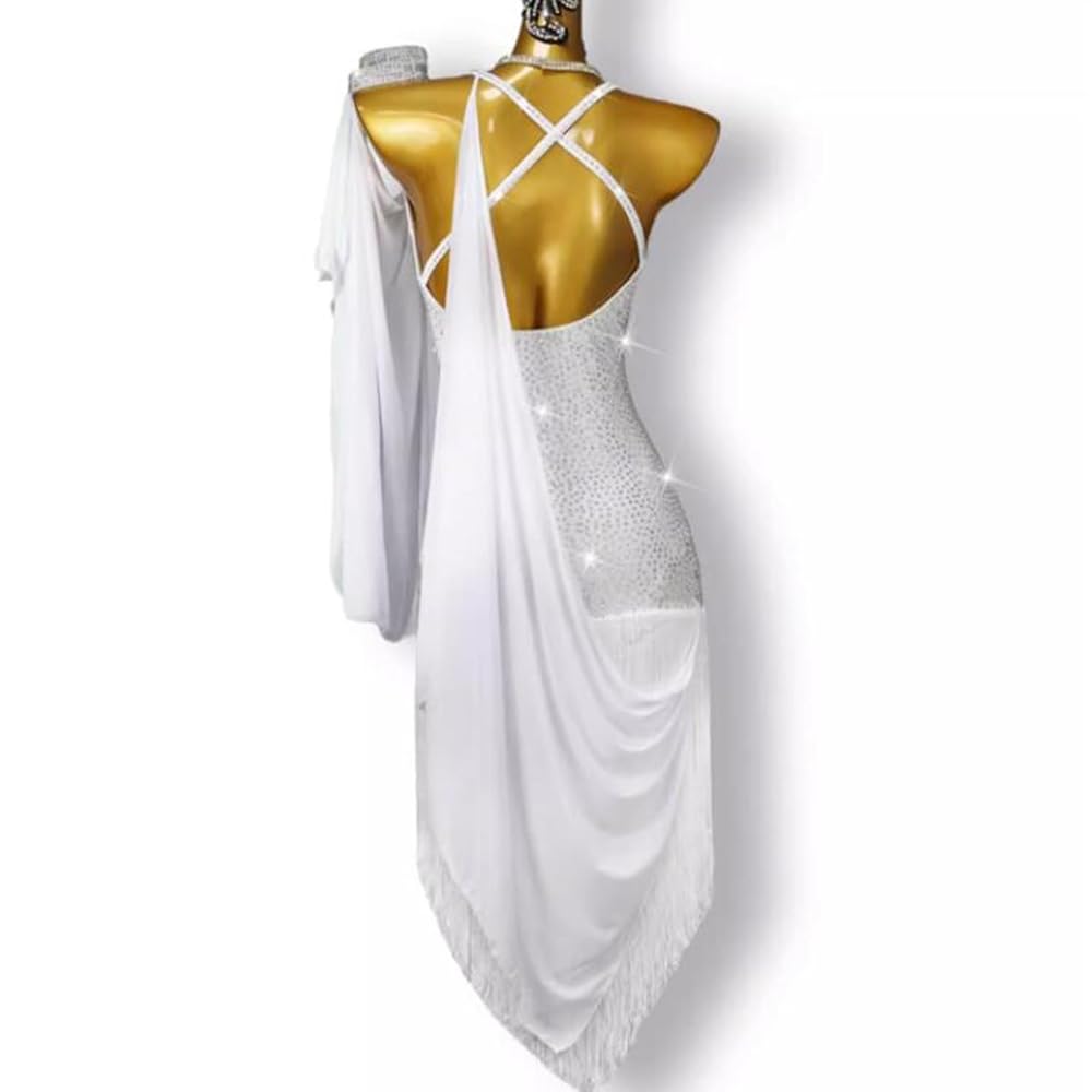 Illustrative example of salsa dress