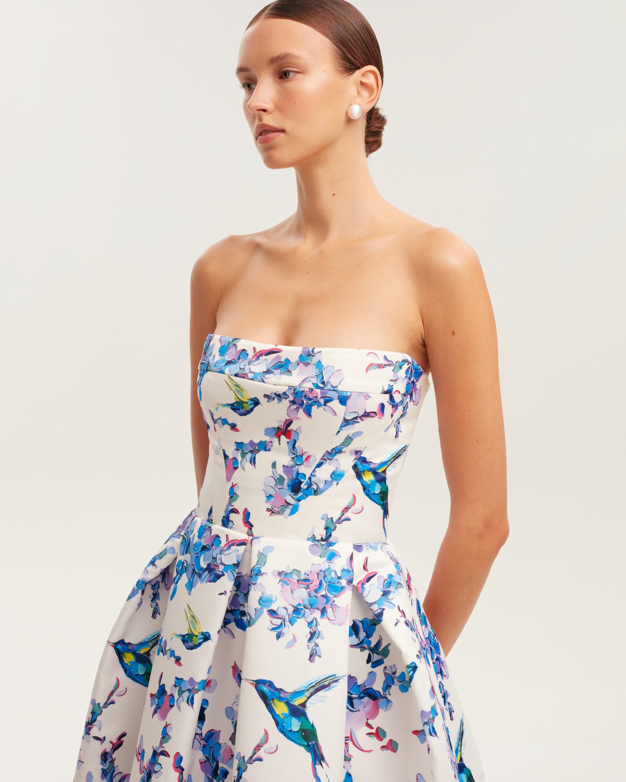 Illustrative example of strapless dress flower