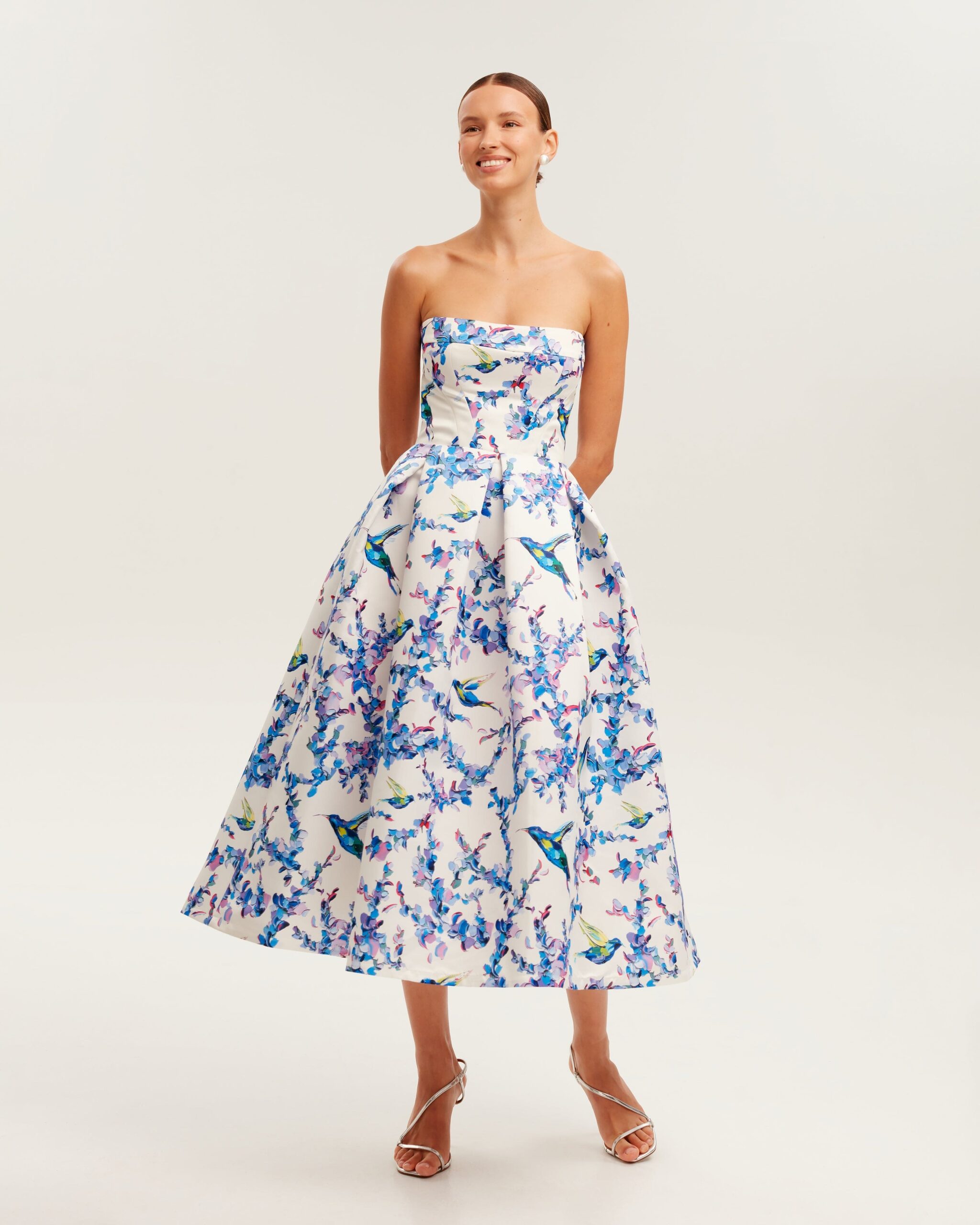 Illustrative example of strapless dress flower