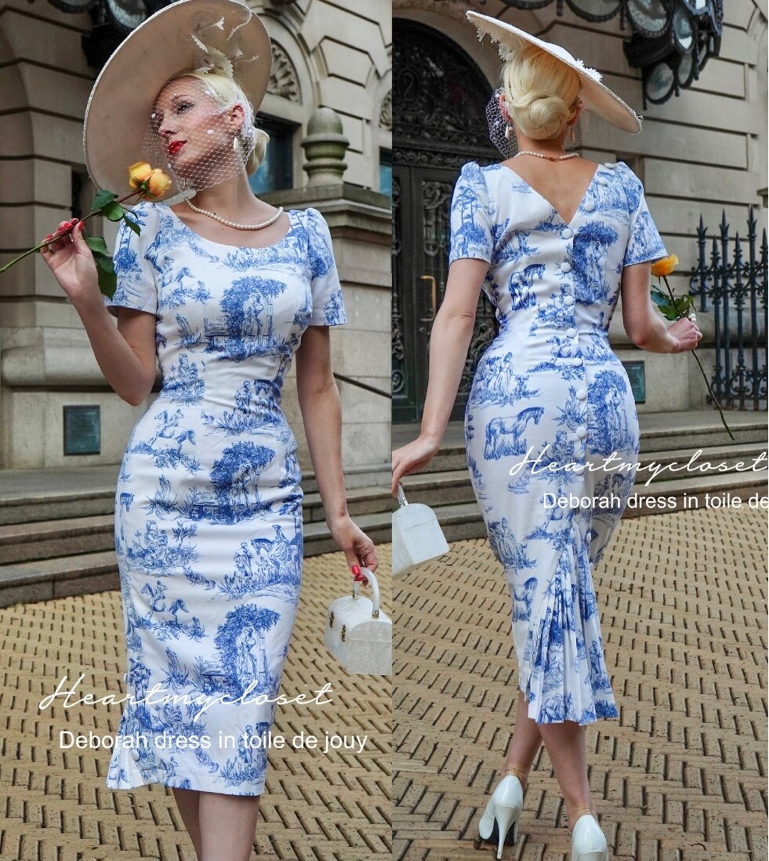 Illustrative example of toile dress