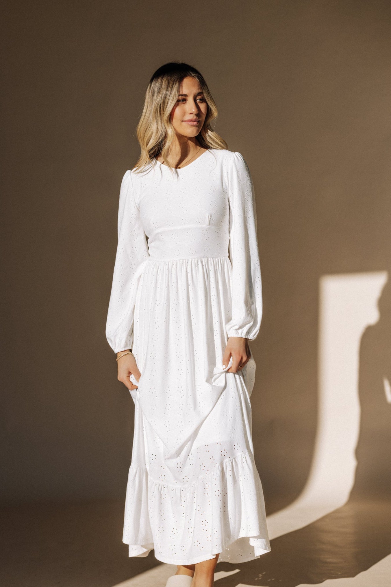 Illustrative example of white temple dresses