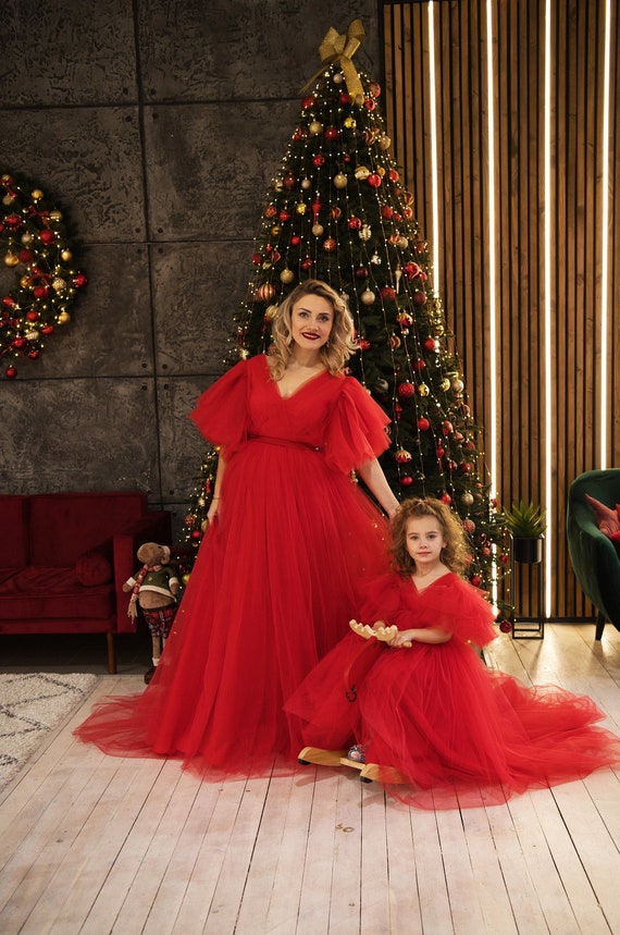 Illustrative example of mommy and me christmas dresses from Google Search