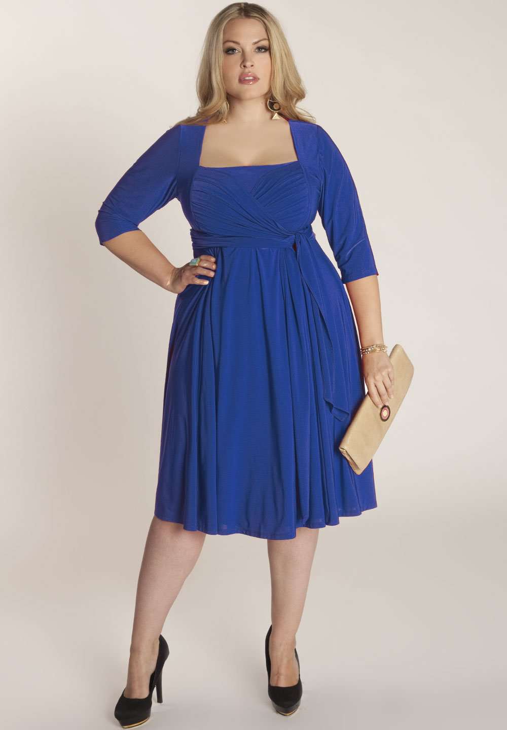 Illustrative example of plus size blue dress from Google Search